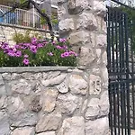 Apartman Cozy New Flat For 2 Or 3 Hvar Town