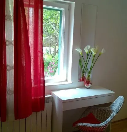 Cozy New Flat For 2 Or 3 *