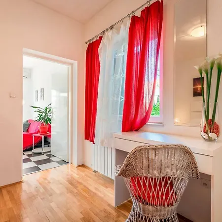 Cozy New Flat For 2 Or 3 Apartment