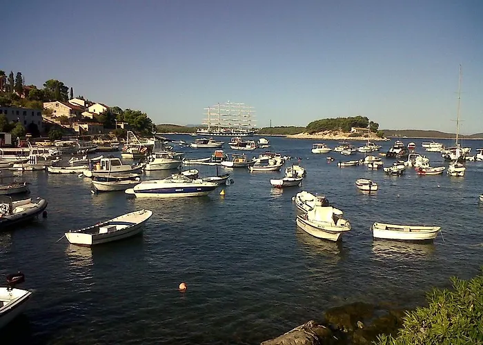 Cozy New Flat For 2 Or 3