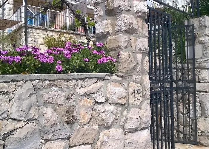 Appartamento Cozy New Flat For 2 Or 3 Hvar Town