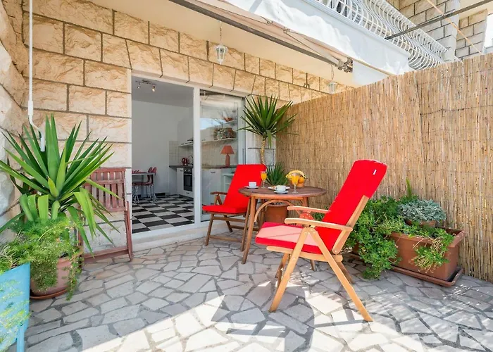 Cozy New Flat For 2 Or 3 Lägenhet Hvar Town